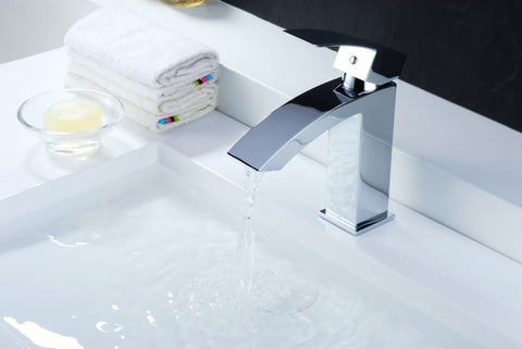 ANZZI Revere Series Single Hole Single-Handle Low-Arc Bathroom Faucet
